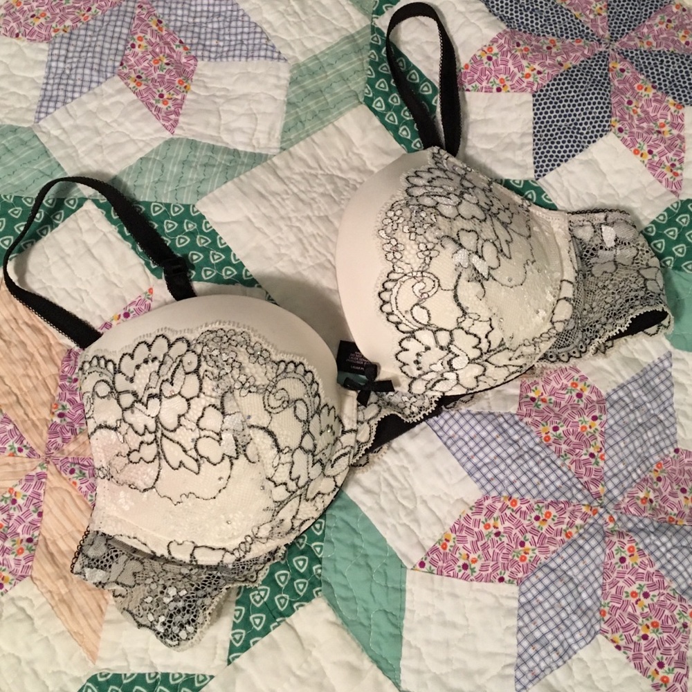 Dream Angels Push-Up white with black lace